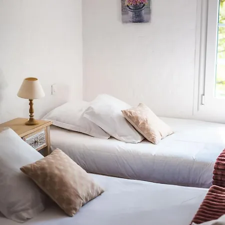 Logis La Bastide Des Golfs Mouans-Sartoux