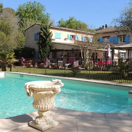 Logis La Bastide Des Golfs Mouans-Sartoux
