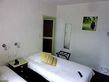 Hotel Logis La Bastide Des Golfs Mouans-Sartoux